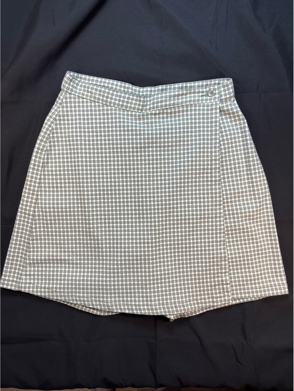 Vintage Vuarnet Scort Plaid Size 10 Y2K Golf Tennis Made in Macau